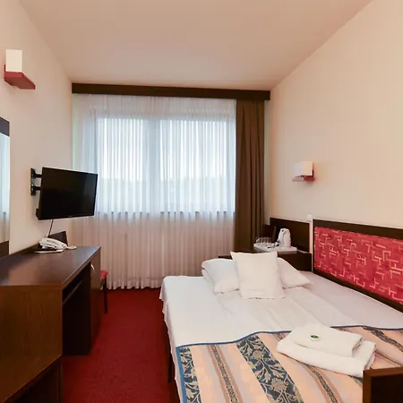 Hyrny Bed & Breakfast *