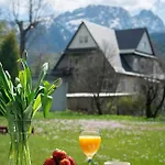 Hyrny Bed and Breakfast