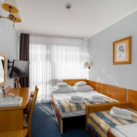 Nocleg ze śniadaniem Hyrny 4*