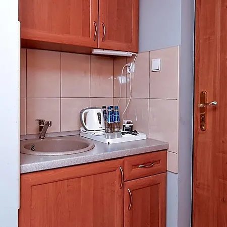 Hyrny Bed & Breakfast 4*