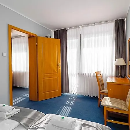Bed & Breakfast Hyrny 4*