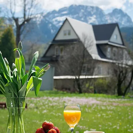 Hyrny Bed and Breakfast