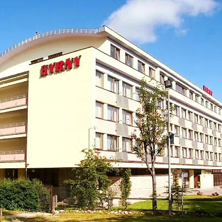 Hyrny