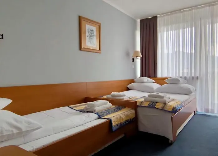 Hyrny Nocleg ze śniadaniem